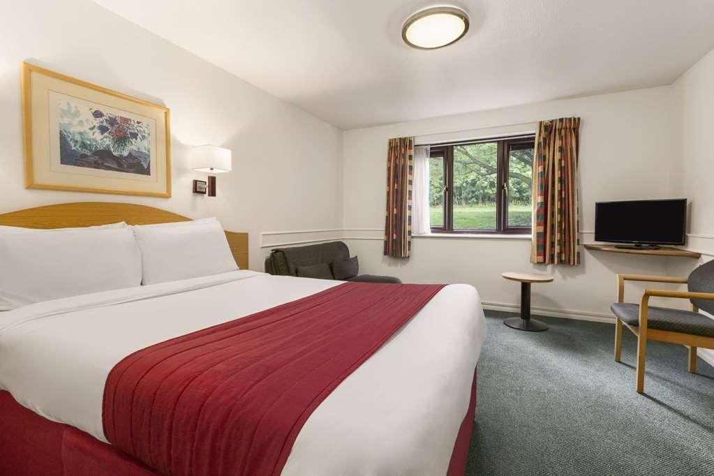 Ramada Bristol West Hotel Easton in Gordano Ruang foto